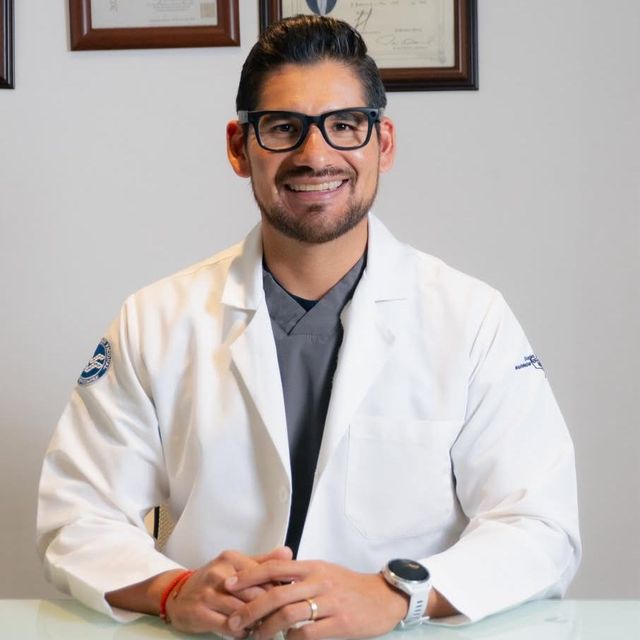 Giovani Ramírez Limón, Cirujano maxilofacial Puebla