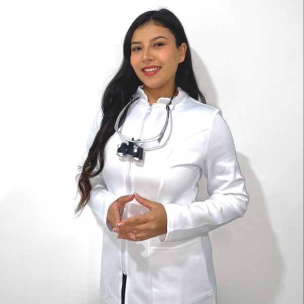 Niny Gabriela Días Ríos, Dentista - Odontólogo Puebla