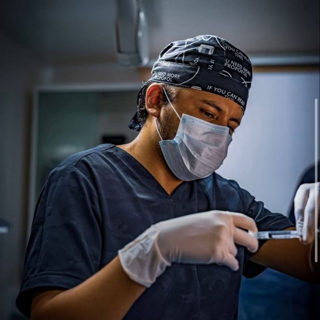 Tomas Emmanuel Coronel Escamilla, Médico general Naucalpan de Juárez