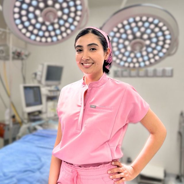 Gloria Villalobos Galicia, Cirujano general Tijuana