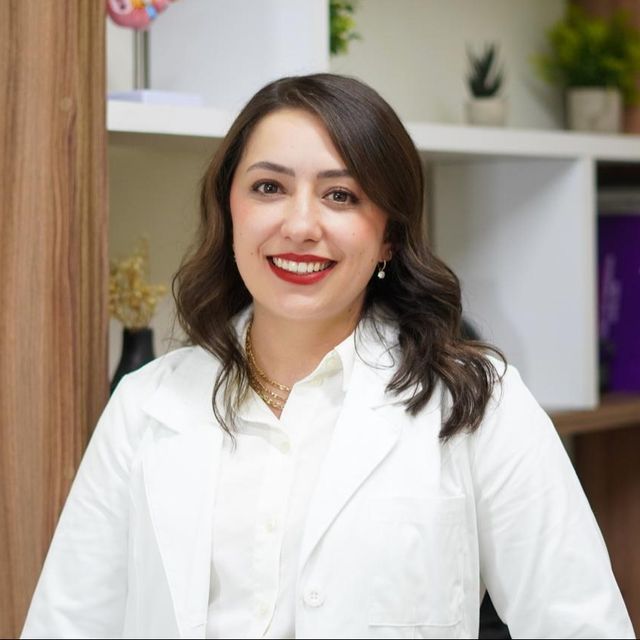 Karla Guerra, Cirujano general Monterrey