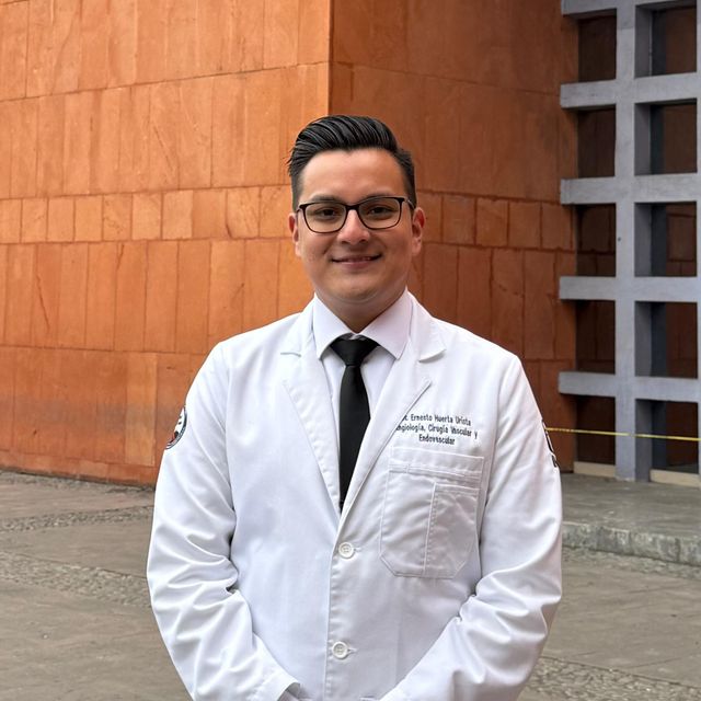 Ernesto Huerta Urista, Angiólogo Guadalupe