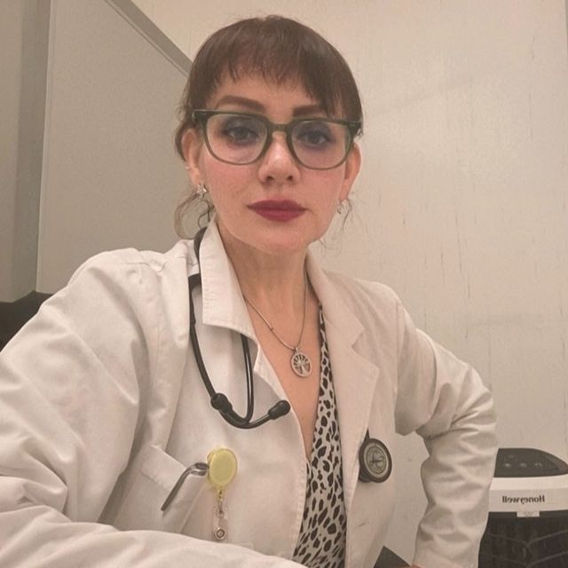 Martha Susana Perez Guadarrama, Internista León