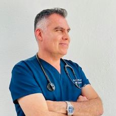 Dr. Raúl David Zavaleta Vázquez