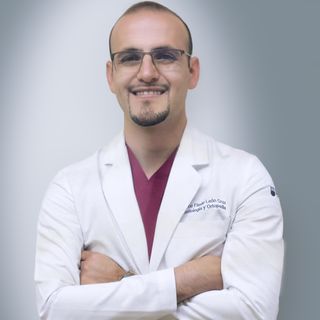 Ampliar imagen: Marco León Cruz, Traumatólogo Arandas