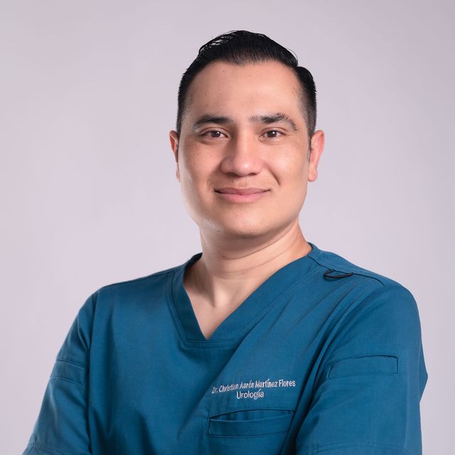 Christian Aaron Martinez Flores, Urólogo Iztapalapa