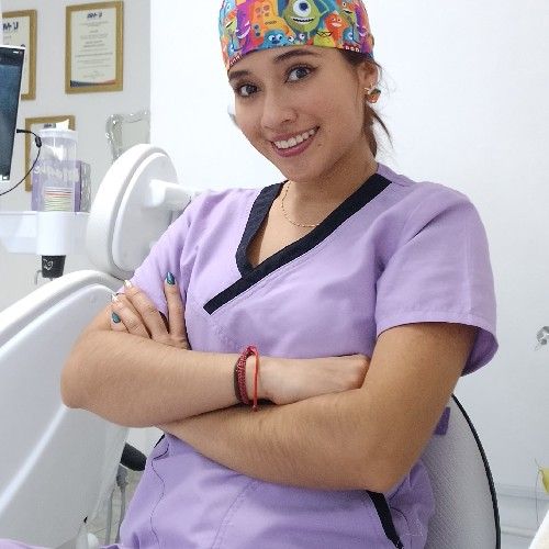 Viviana Danae Tamayo Hernandez, Dentista - Odontólogo Atizapán de Zaragoza