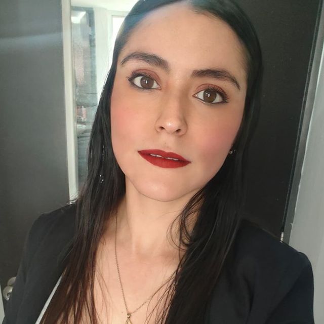 MARIA VICTORIA RENDON CAMARILLO, Cirujano general Puebla