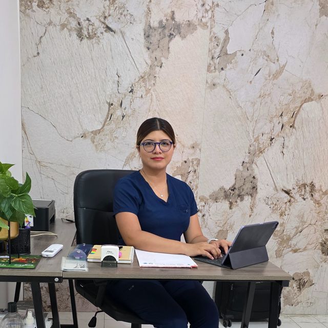 Melissa Guerrero, Neurólogo Cuauhtémoc