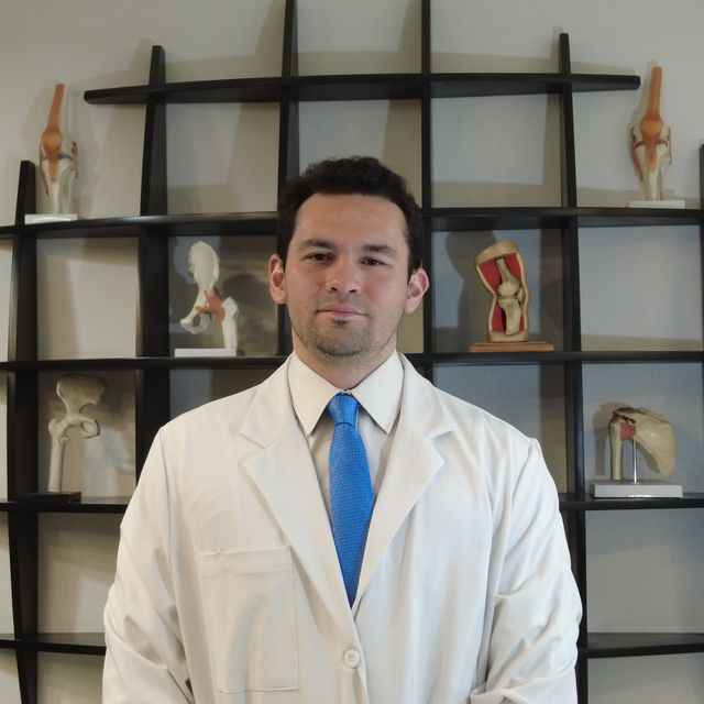 Yan Luquin Reyes, Traumatólogo Naucalpan de Juárez