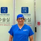 Dr. Salvador Varela Colmenares