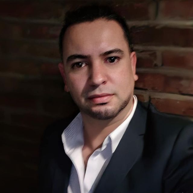 Salvador  Sotelo Gómez , Psicólogo Ensenada