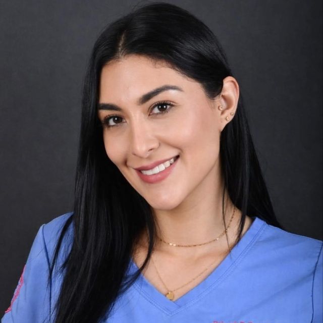 Deborah Raquel Tamariz Juarez, Cirujano maxilofacial Benito Juárez