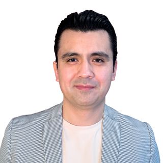 Ampliar imagen: Ernesto  Cedillo, Psiquiatra Tijuana