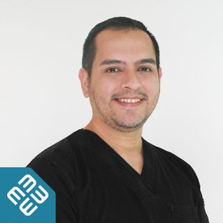 Ampliar imagen: Edgar Gómez Moncada, Hematólogo Benito Juárez