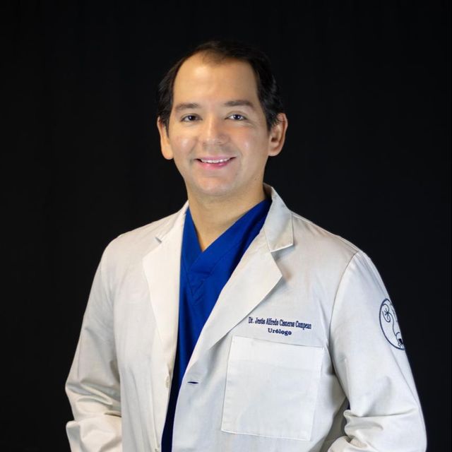 Jesus Alfredo Cisneros Compean, Urólogo Tampico