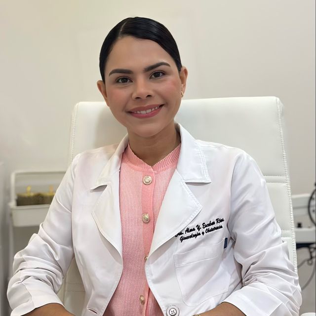 Alma Yrani Escobar Rios, Ginecólogo Boca del Rio