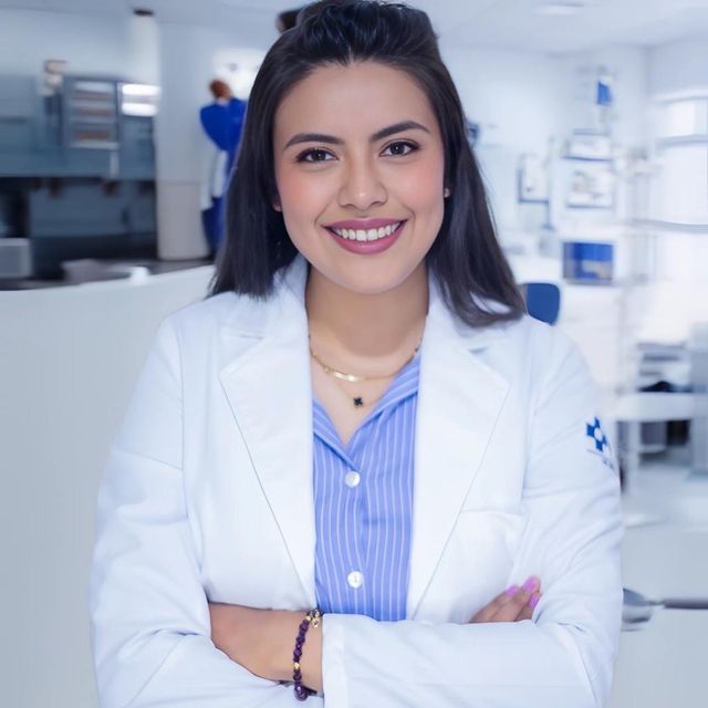 Cecilia Zacarias Marin, Neumólogo Ciudad de México