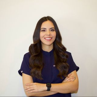 Ampliar imagen: Alissa Tiscareño , Dentista - Odontólogo Guadalajara