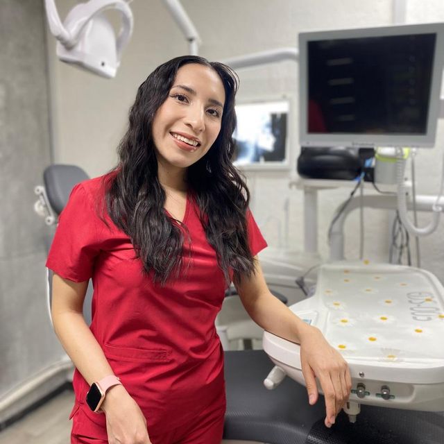 Abigail Sámano García, Dentista - Odontólogo Iztacalco