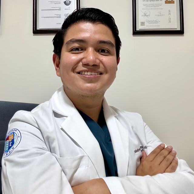 Luis Daniel Ruiz Hernández, Pediatra Veracruz