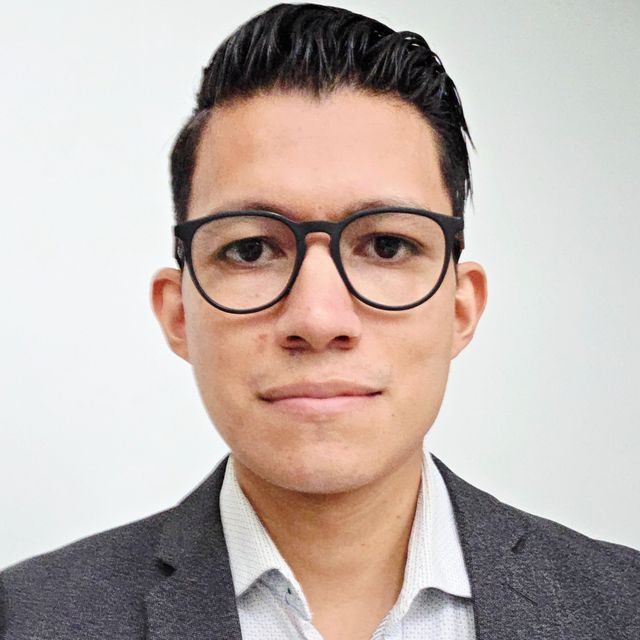 Román Ramírez Marín, Oftalmólogo Ciudad Juarez