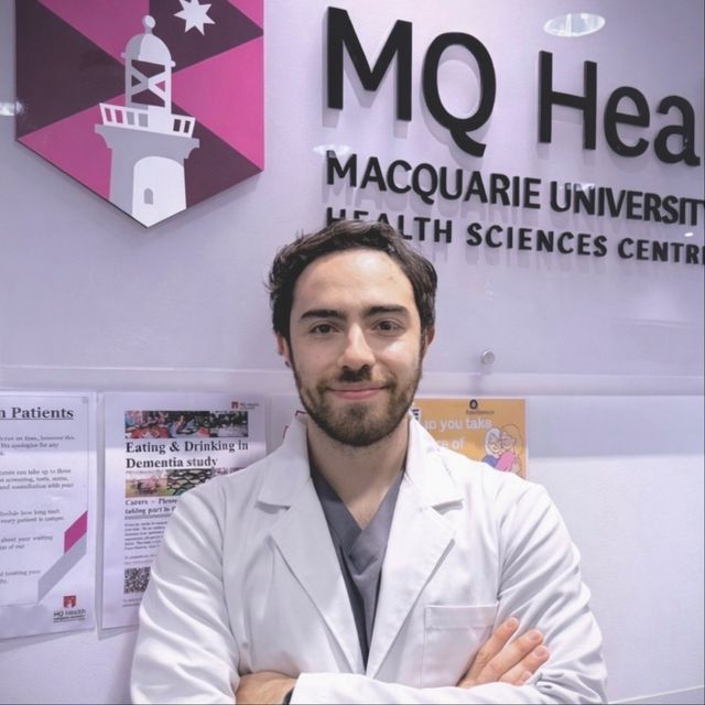 Alan Chew Bonilla, Oftalmólogo Atlacomulco