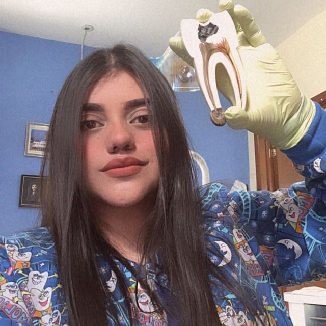 Karla Fernanda Reyes Naranjo, Dentista - Odontólogo La Piedad