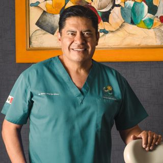 Ampliar imagen: Mario Antonio Puertas Gómez, Dentista - Odontólogo Guadalajara