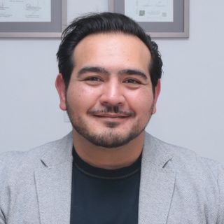 Dr. Manuel González Tovar