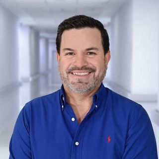 Ampliar imagen: Jesus Alberto Quiroz López, Ortopedista Ciudad Juarez