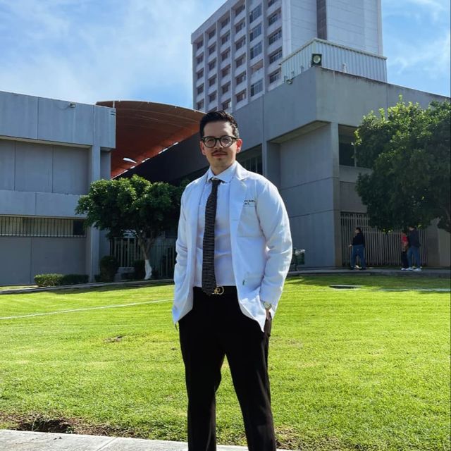 Oscar Álvarez Martínez, Médico general Yahualica de Gonzalez Gallo