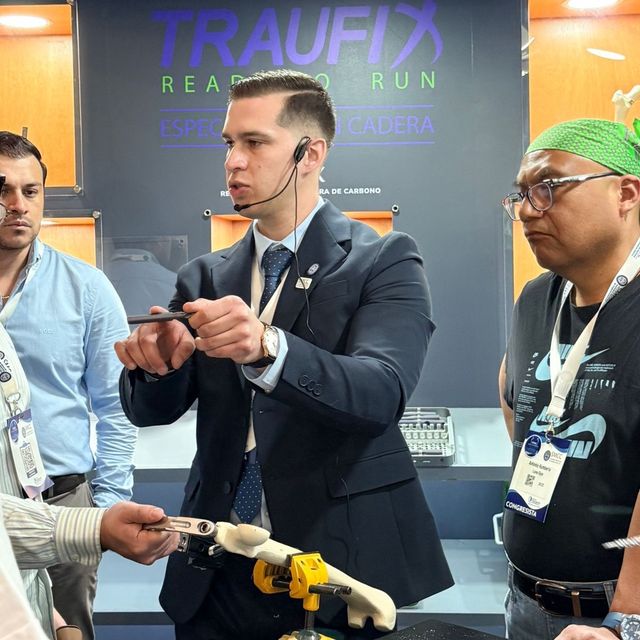 Esteban Lopez, Ortopedista Mexicali