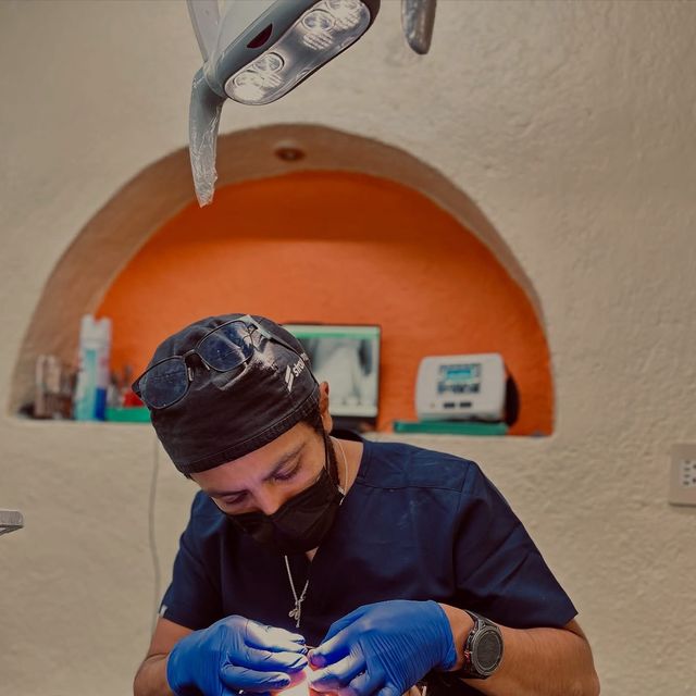 Fernando Antonio Romero Valenzuela, Dentista - Odontólogo Ciudad de México