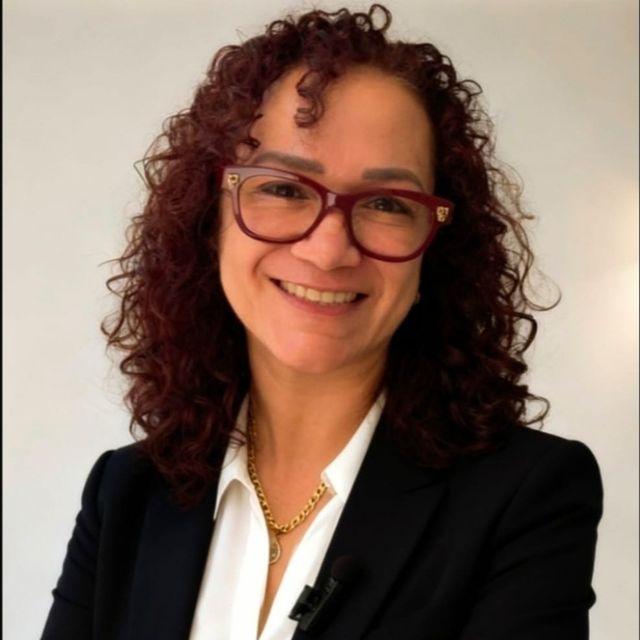 Karina Hernández, Psicólogo Morelia