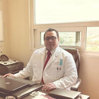 Ampliar imagen: Héctor Salazar Hernández, Neurólogo Cuautitlan Izcalli