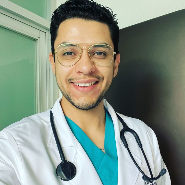 José Luis Martinez Toscano, Nefrólogo Morelia