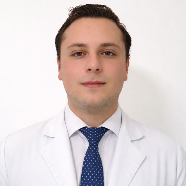Isaac Saban Kamaji, Médico general Ciudad de México