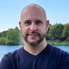 Mtro. Santiago Bonet