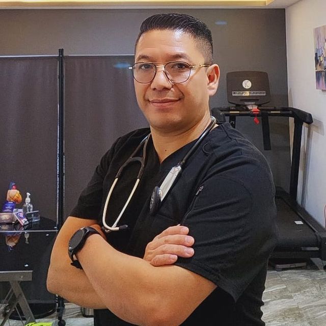 Carlos Laertes Cruz Enríquez, Cardiólogo Boca del Rio