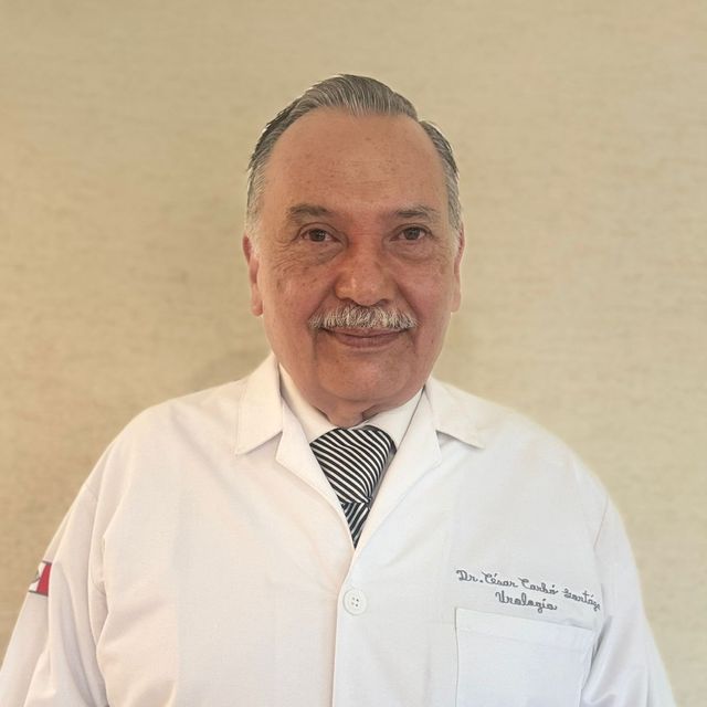 César Alejandro Carbó Gortazar, Urólogo Cuernavaca