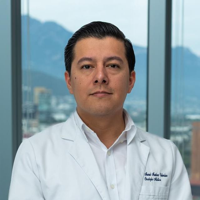 Juan Manuel Martínez Valenciano, Oncólogo médico San Pedro Garza Garcia