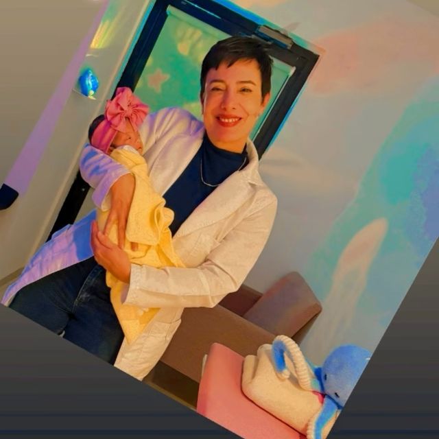 Sissou Adrienne Flores Alcocer, Oftalmólogo Reynosa