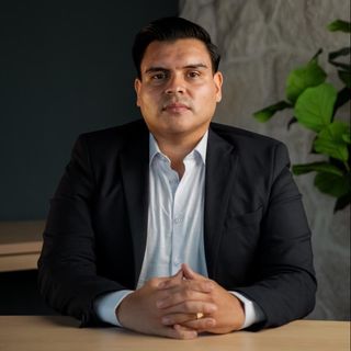 Javier Martin Avilez Arias, Cirujano general Sonora