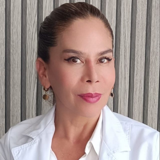 Teresita Garcia Moreno, Cirujano general Naucalpan de Juárez