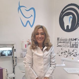 Ampliar imagen: Diana Escolástica Pinal García, Dentista - Odontólogo Ciudad de México