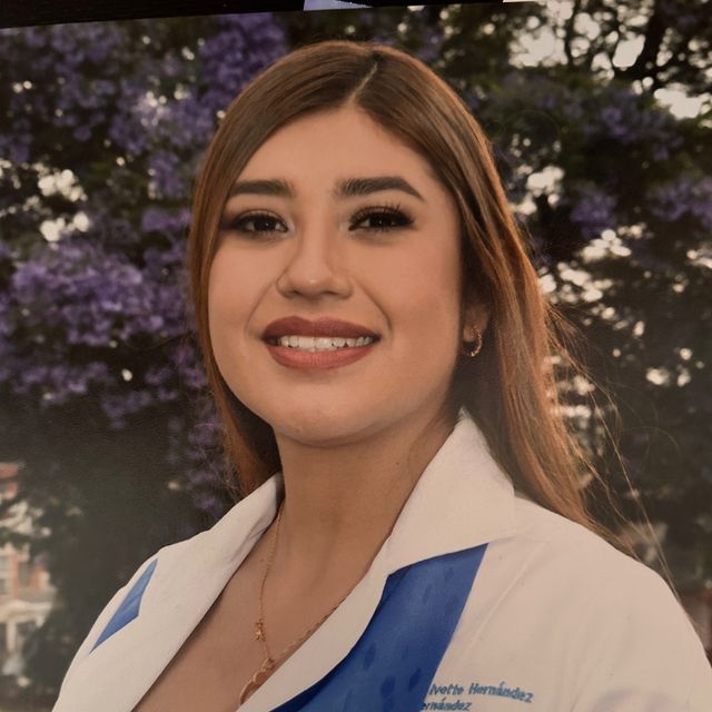 Katia Ivette  Hernández Hernández , Médico general Teziutlan