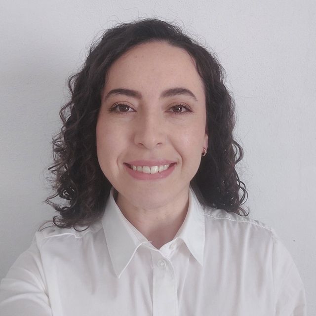 Karen Larrainzar Mendoza, Psicólogo Paraiso