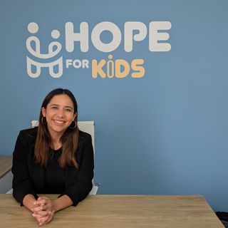 Ampliar imagen: Estefany Salinas Nuñez, Pediatra Guadalajara