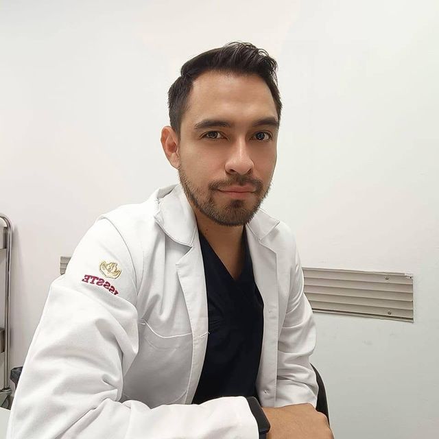 Mario Alberto López Reyes, Médico de familia Ciudad de México